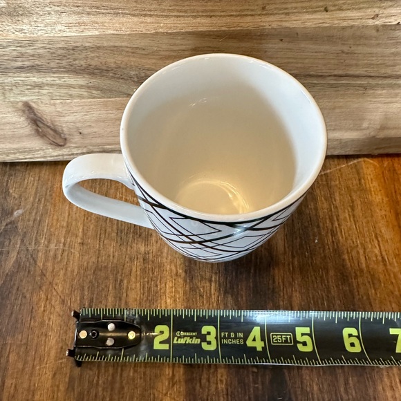 Dover & York Black & White Geometric Pattern Ceramic Mugs Cups New Set of 2 - Picture 5 of 6